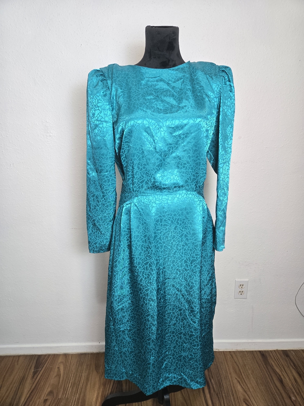 Teal Vintage Satin Long-Sleeve Dress